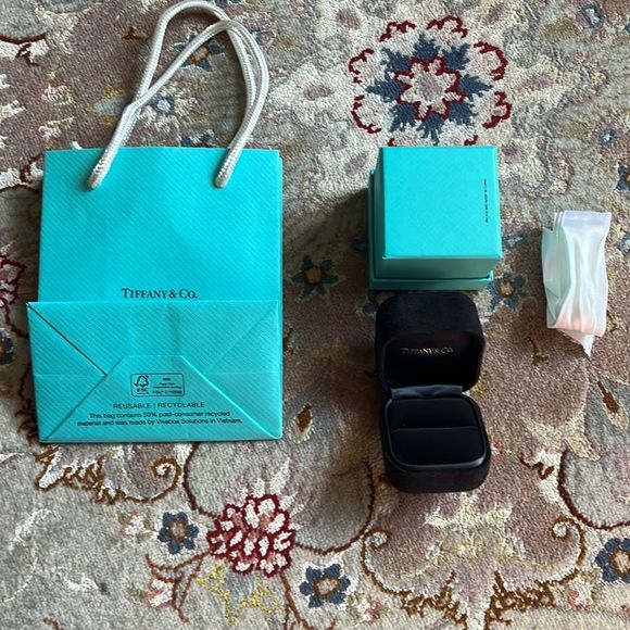 Tiffany & Co Presentation Bundle (5-pc) - Picture 2 of 5
